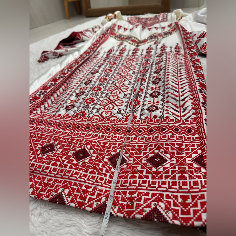 New Womens Henna Kaftan Thobe Satin Dress Red and White Size Small/Medium 4-6 - Picture 3 of 9